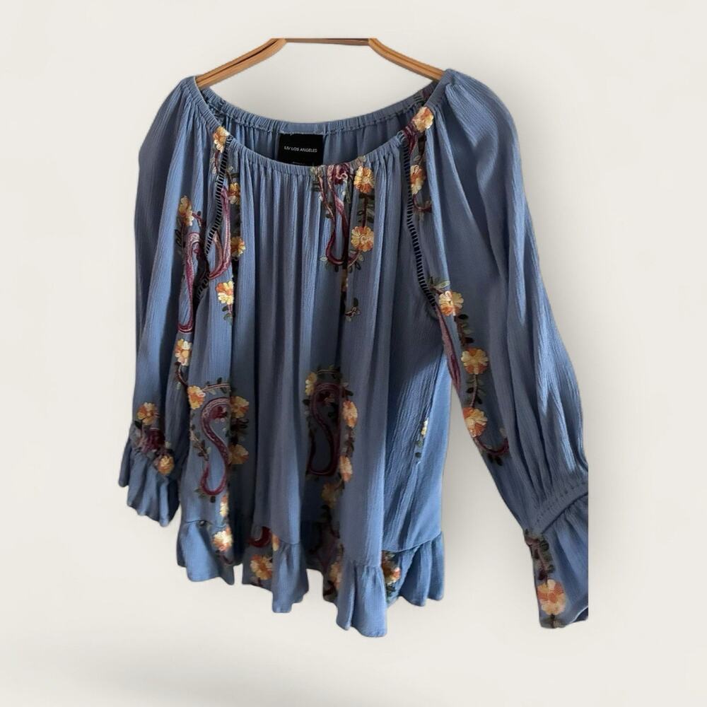 LIV LOS ANGELES sz M Blue Embroidered Floral Tunic BOHO Hippie Top A+ condition